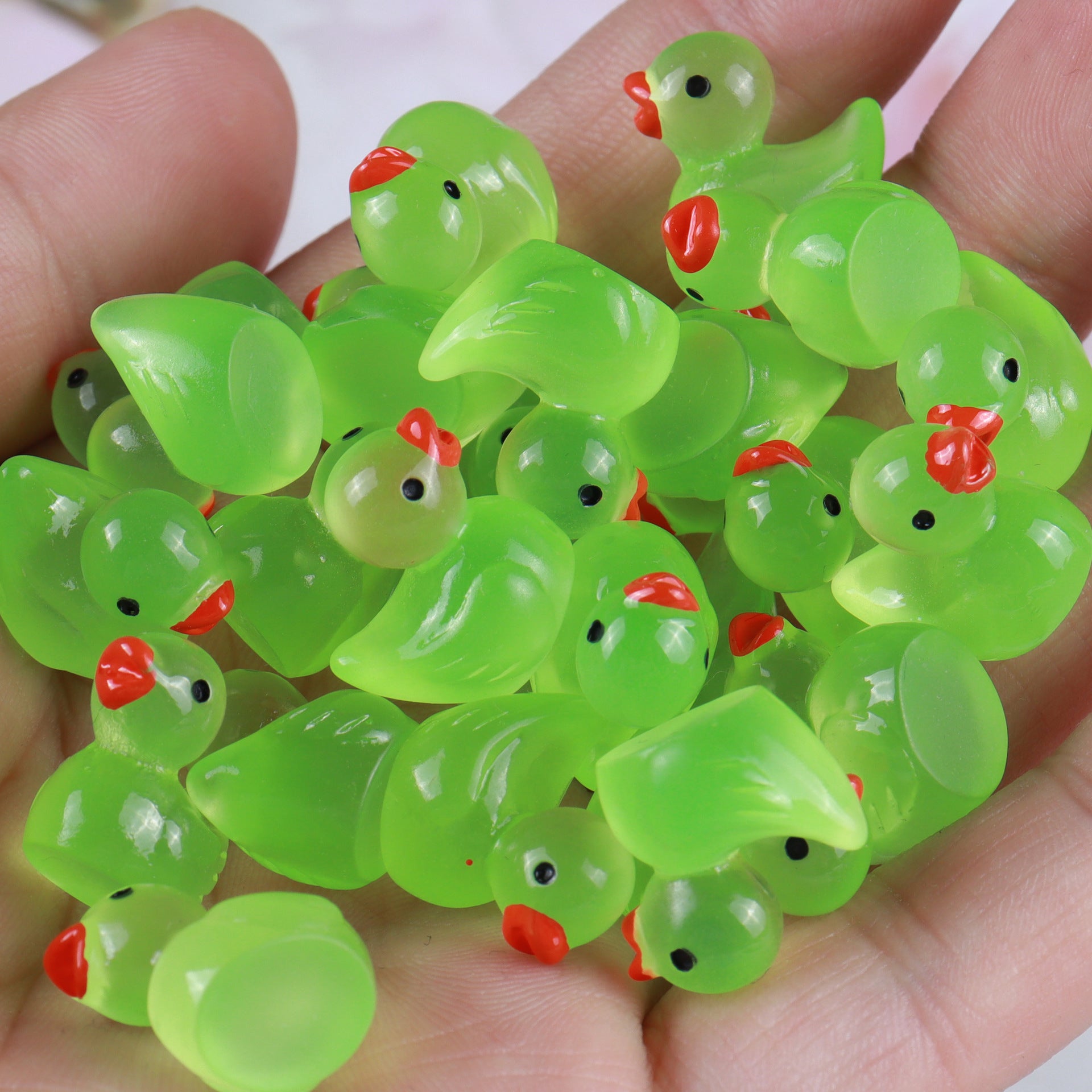 250 Premium Luminous Mini Resin Ducks