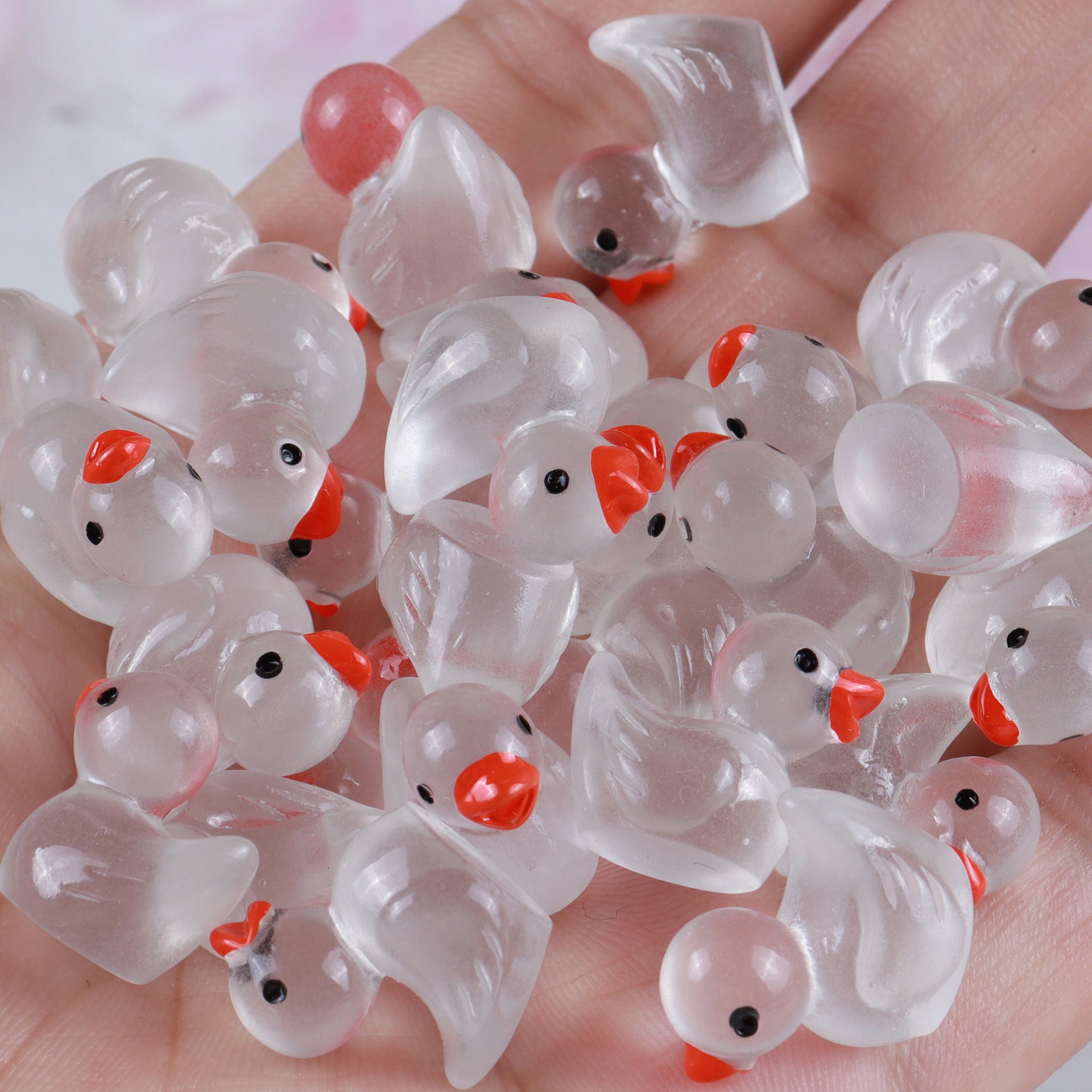 250 Premium Luminous Mini Resin Ducks