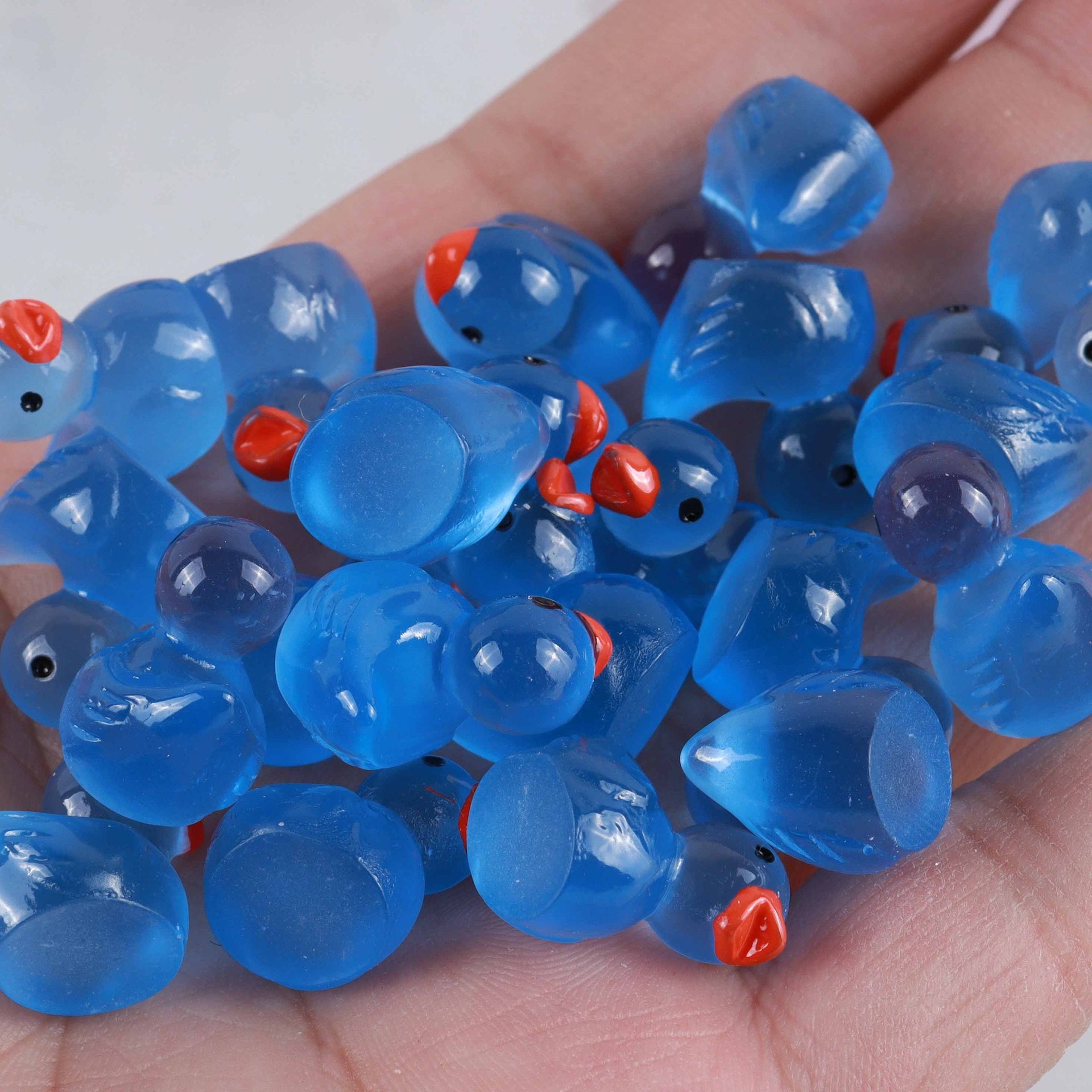 250 Premium Luminous Mini Resin Ducks