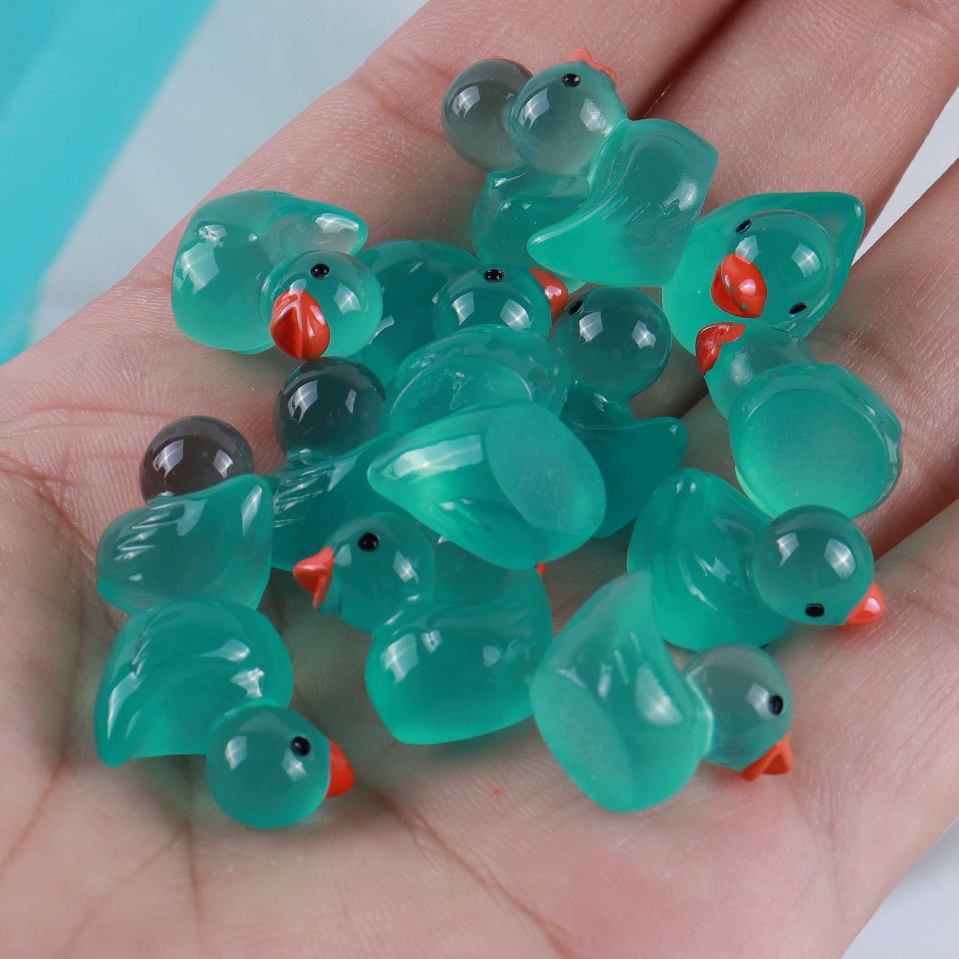 250 Premium Luminous Mini Resin Ducks