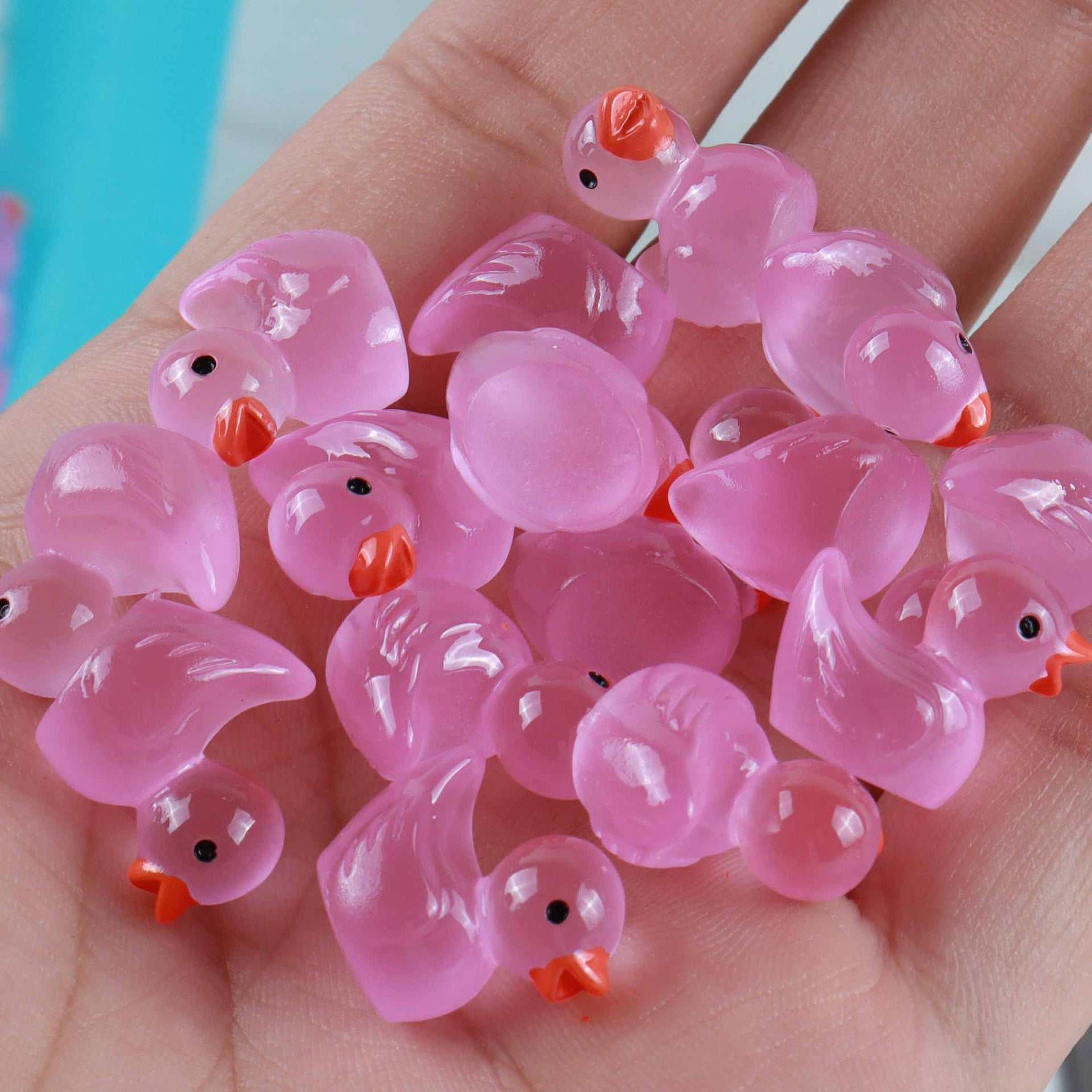 250 Premium Luminous Mini Resin Ducks